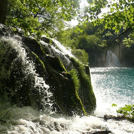 Plitvice Pansion Lovric Plitvicka Jezera Exterior foto